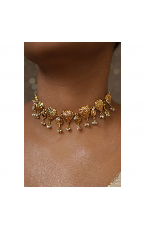 Sabahat (Choker)