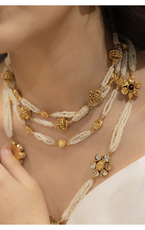 Mehrbano (Choker) 