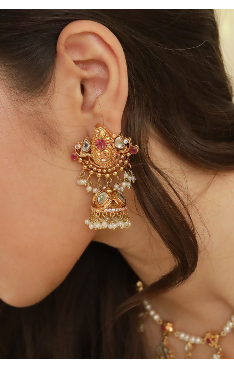 Alizey (Earrings) Alizey (Earrings)